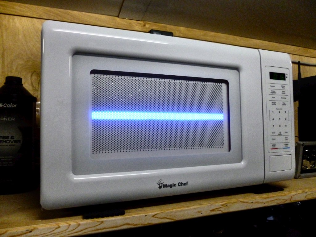 [Image: Mychamber_LED_ON_bright.JPG]